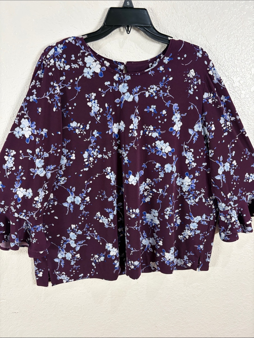 KARLLAGERFELD,Size 2X,Women's Plum Floral Ruffle-Sleeve Blouse - Picture 7 of 17